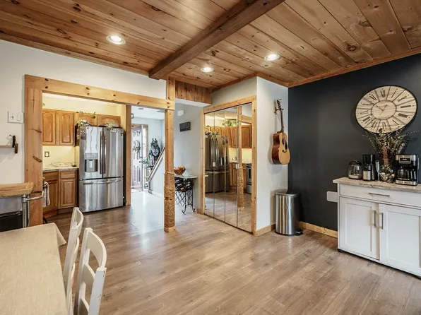 555 Russell Rd #Uj61, Westfield, MA 01085