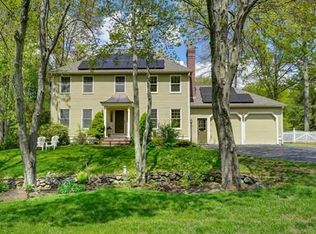 77 Lancaster Rd, Clinton, MA 01510