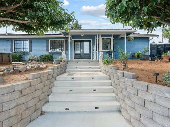 1869 York Dr, Vista, CA 92084