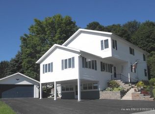 26 Orchard Cir, Lewiston, ME 04240