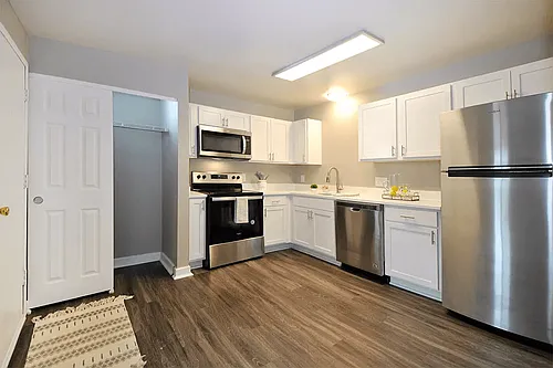 Mill Creek Townhomes Photo 1