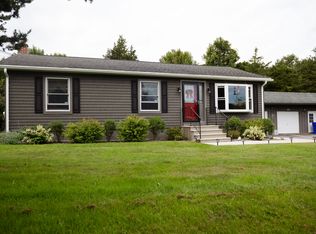307 New Rd, Moosup, CT 06354