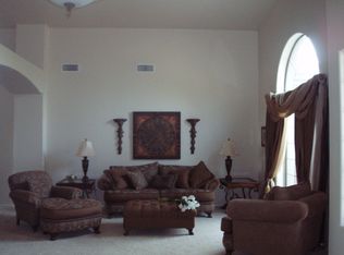 10225 N La Cholla Blvd, Oro Valley, AZ 85742