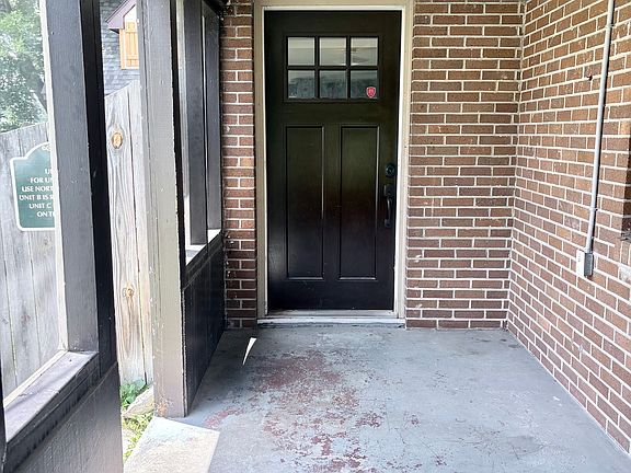 3rd image of 8724 Shelby St