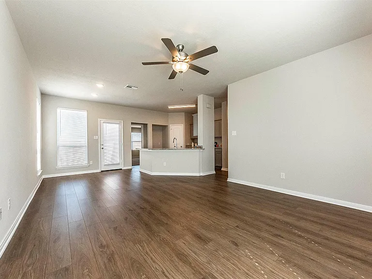 8220 N Tourmaline Way — Photo 9