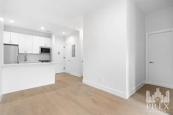 Rented by PREX Realty Corp | media 4