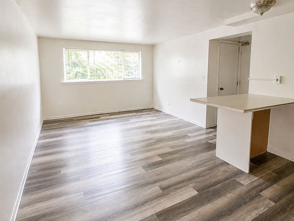 1st image of 510 N Macie Ct APT 3