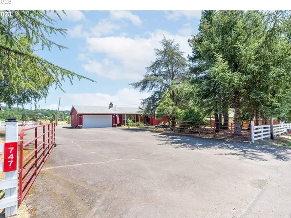 747 NW Evans St, Sheridan, OR 97378