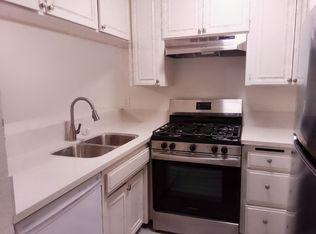 5554 N Carpenter Ave #103, Valley Village, CA 91607