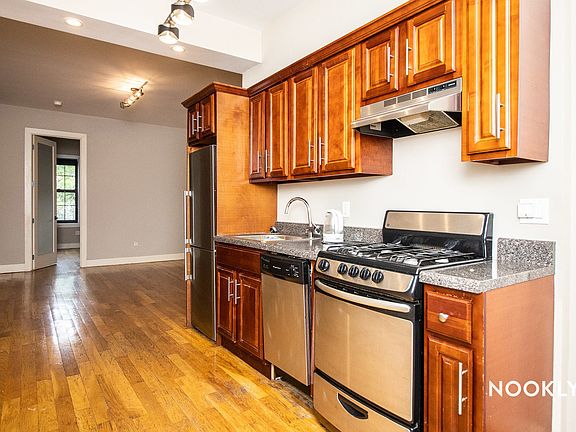 2nd image of 320 Harman St #B2