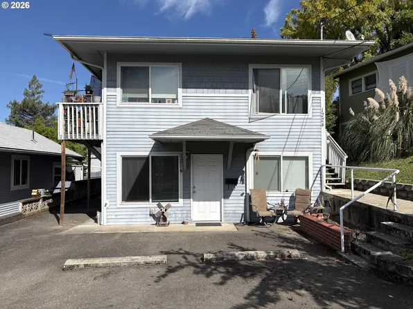 1214 SE Overlook Ave, Roseburg, OR 97470