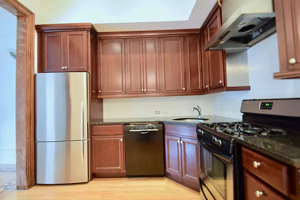 Rented by Compass | media 6