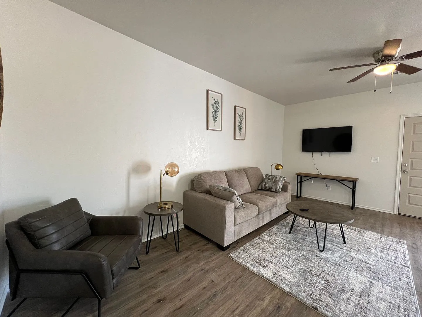 1420 SW Texas — Photo 3