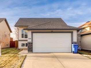 425 E Edinburgh Rd W, Lethbridge, AB T1J5A6