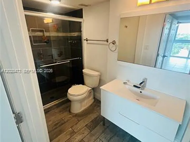 2655 Collins Avenue Cu #602 — Photo 19