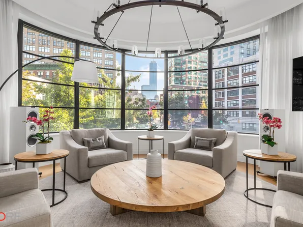 10 Sullivan Street image 1 of 12