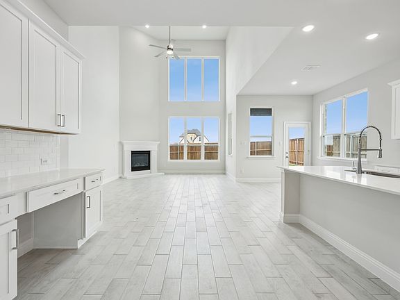 7th image of this home
