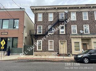 49 N Main St #3, Spring City, PA 19475