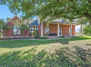 8535 Plainview Rd, Krum, TX 76249