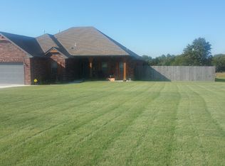 20749 Fall Creek Dr, Harrah, OK 73045