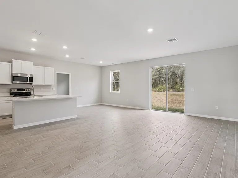 393 Marion Oaks Golf Rd — Photo 4