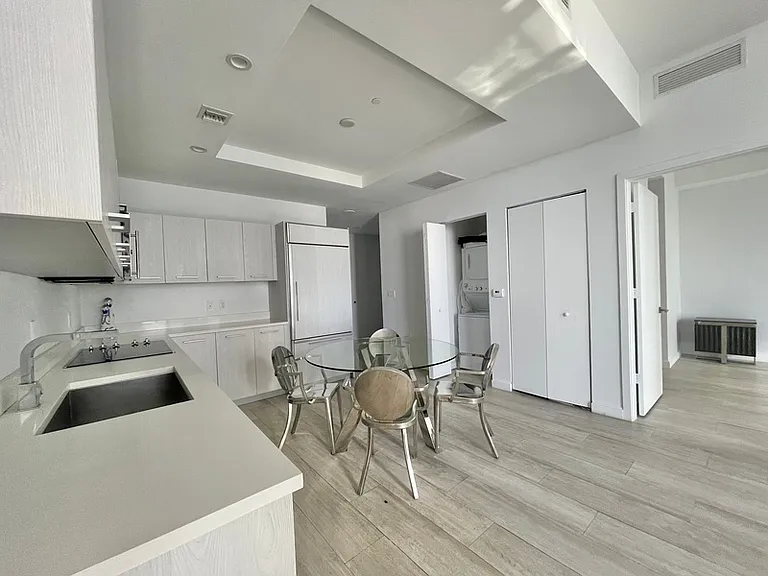 55 SW 9th St #4210 — Photo 18