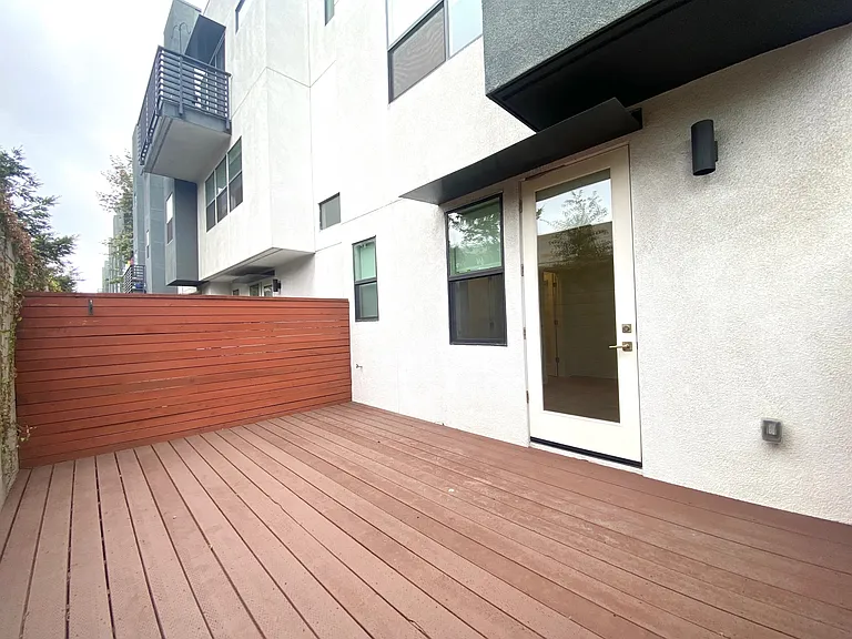 1427 Pullman Way — Photo 37