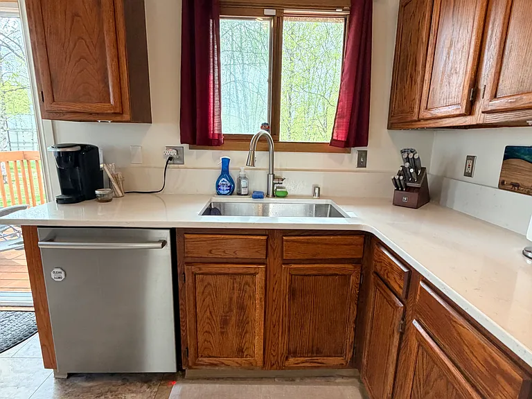 Kitchen new counters and new flooring