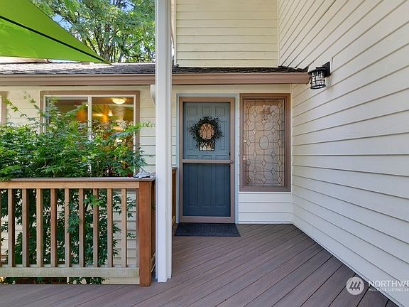 3rd image of 16125 NE 95th Court