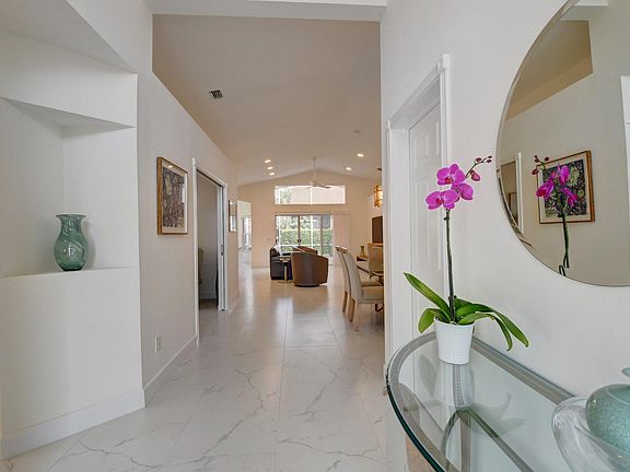 4th image of 13518 Cordoba Lake Way