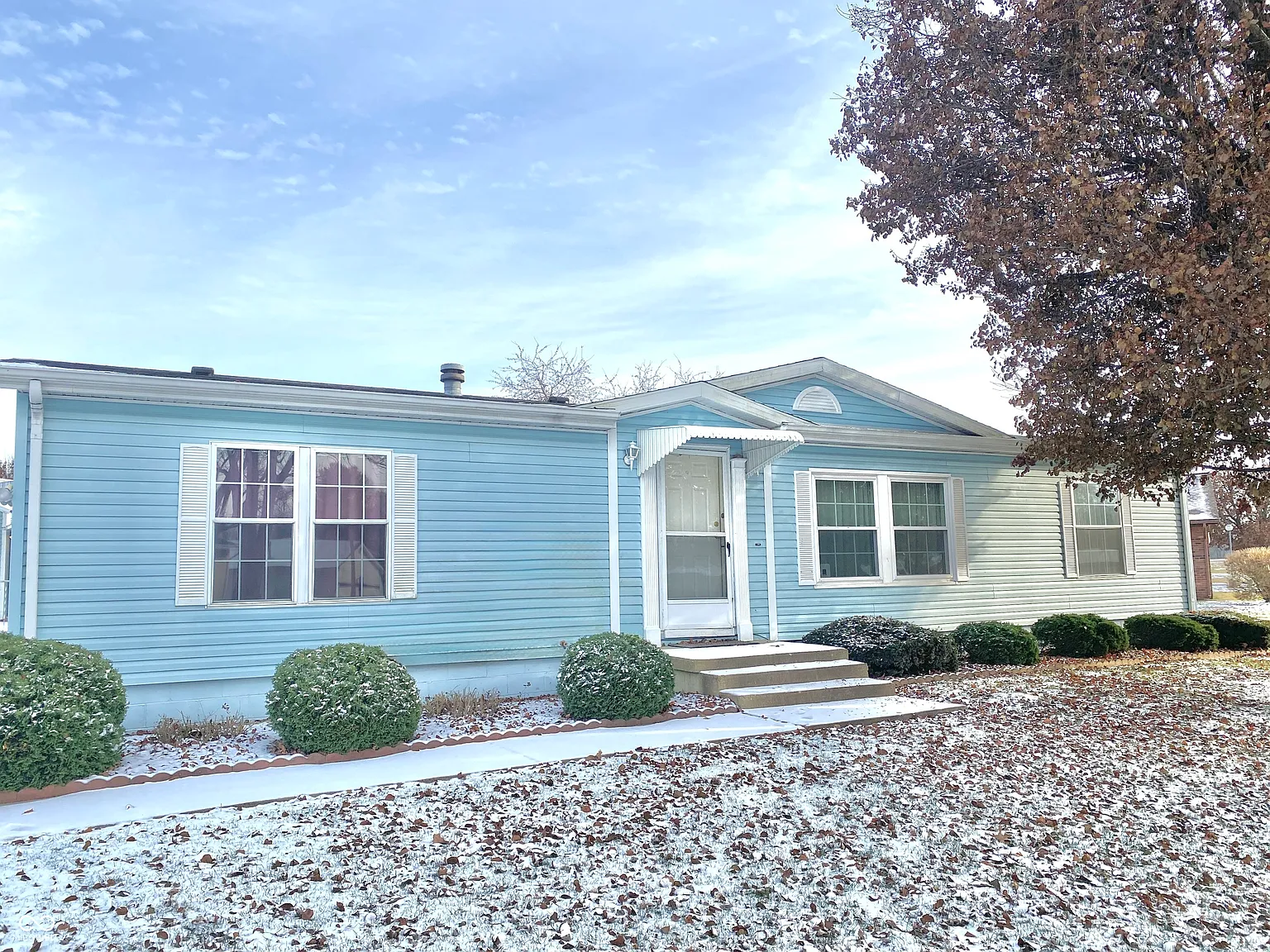 108 Harlan Ave photo 1