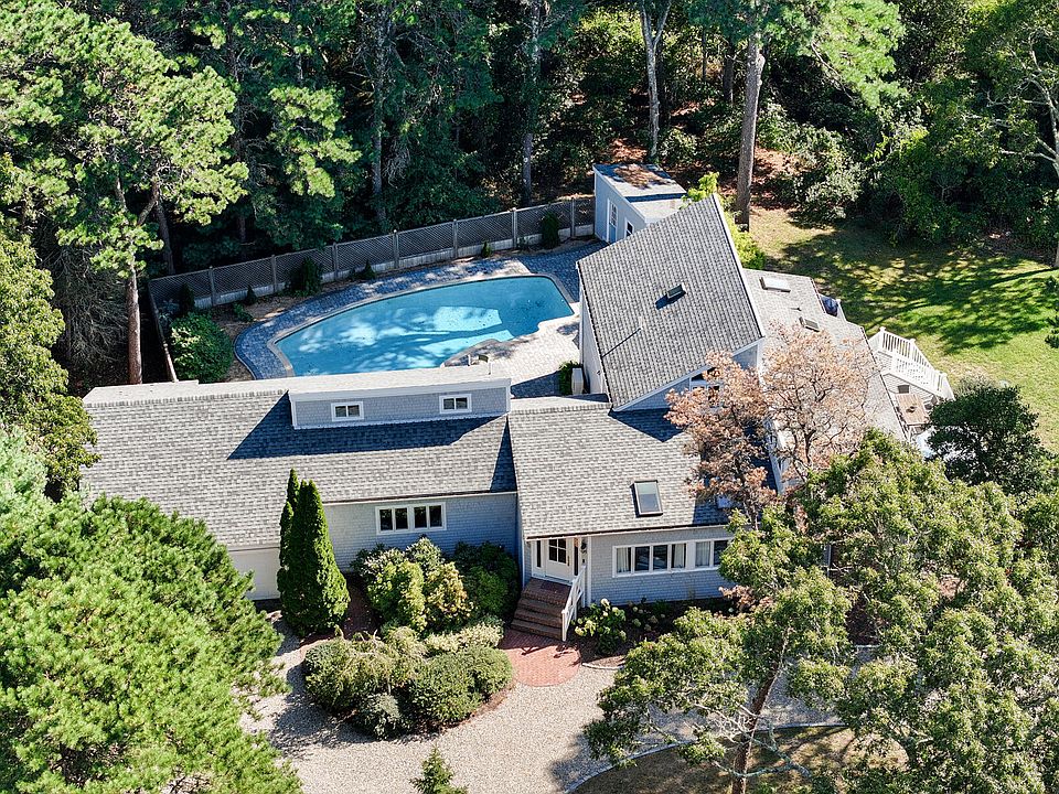 750 Santuit Road, Cotuit, MA 02635 MLS 22304189 Zillow