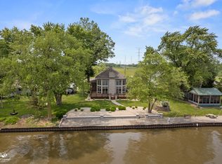 8043 Tamarack Ln, Morris, IL