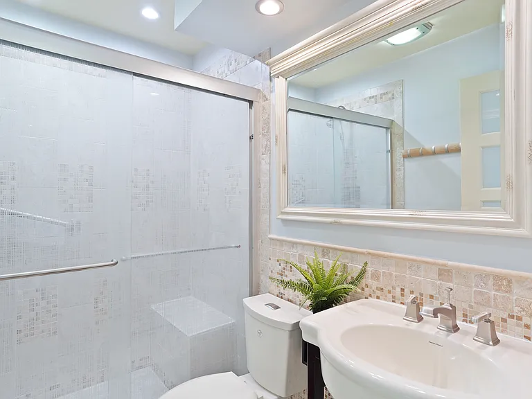 Full Bath- upper floor