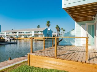 1406 Mazatlan Dr, Rockport, TX 78382