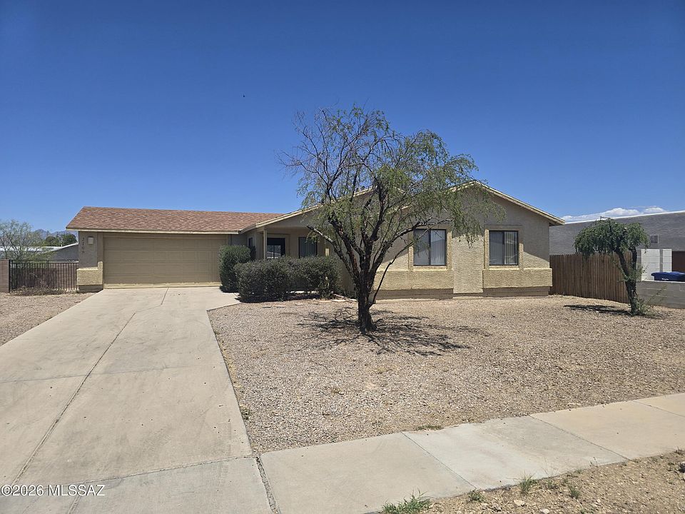 1st image of 2109 E Pinal Vis