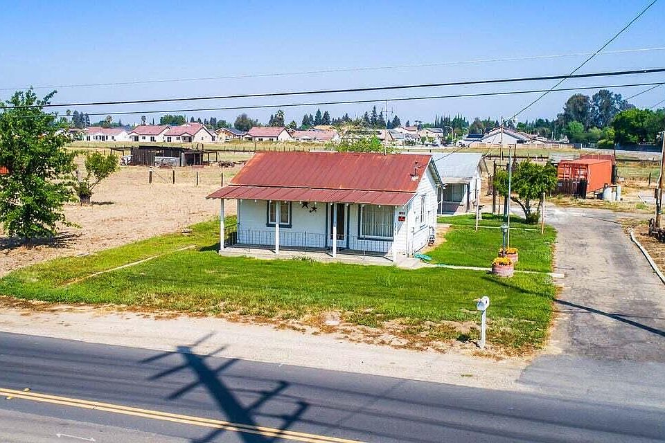 1st image of 1240 E K Avenue