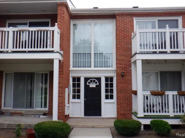 2445 Torquay Ave APT 211, Royal Oak, MI 48073