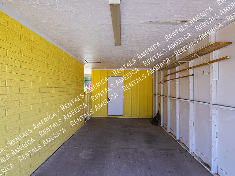 335 E Papago Dr — Photo 22