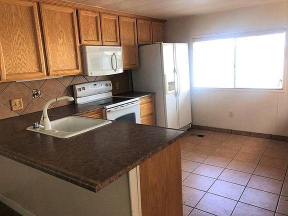 5th image of 5040 Jackson St #157