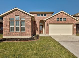 422 Hendelson Ln, Hutto, TX 78634