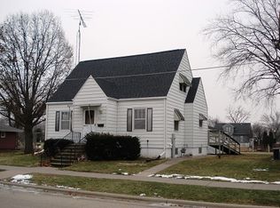 412 Clay St, Cuba City, WI 53807