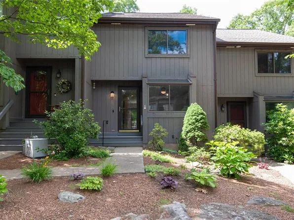 2104 Wake Robin Rd Unit 2104, Lincoln, RI 02865