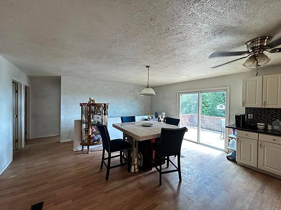 5th image of 74 Summit Rd