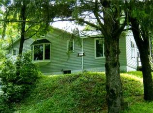 324 Greenbush Rd, Warnerville, NY 12187