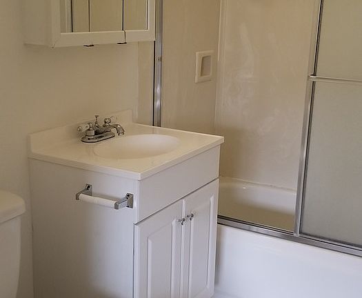 5th image of 340 Amador St