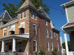 310 W Walnut St, North Wales, PA 19454