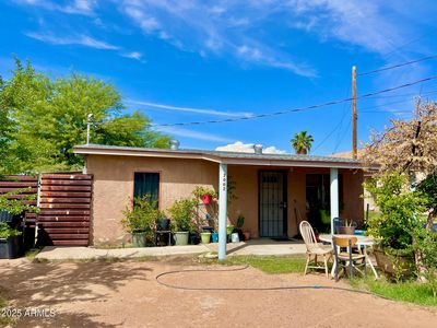 2002 W LAWRENCE Road, Phoenix, AZ, 85015