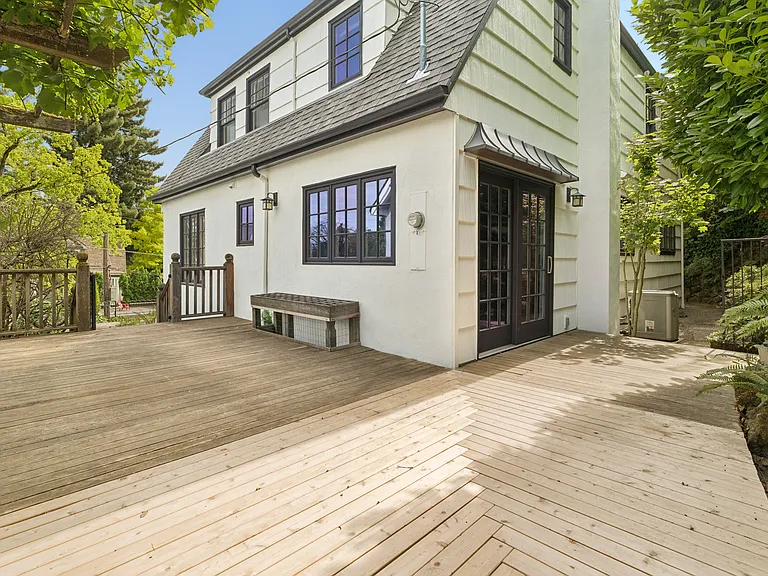 1524 SW Myrtle St — Photo 57