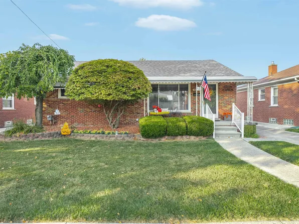 19709 Gaukler St, Saint Clair Shores, MI 48080